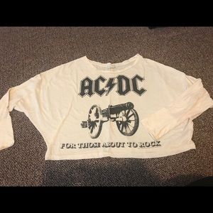 Ac/dc tee